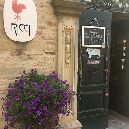 Ricci بيزارو